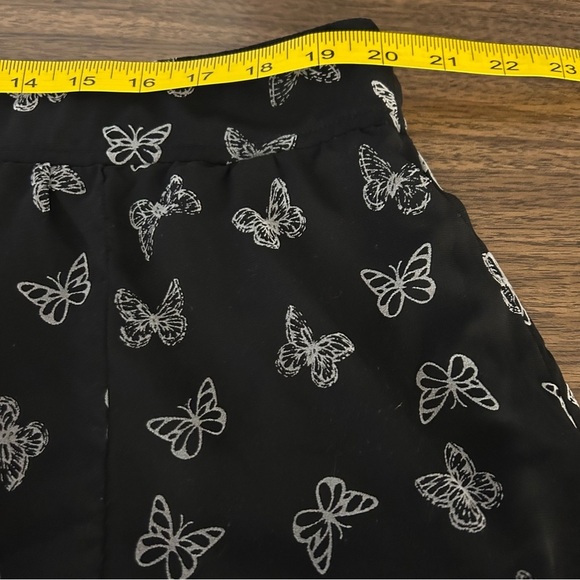 Tripp NYC Black Skirt with White Butterfly Design 18 - Picture 7 of 9